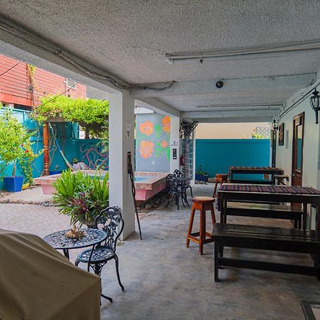 Drift Inn San Pedro Сан Педро Екстериор снимка