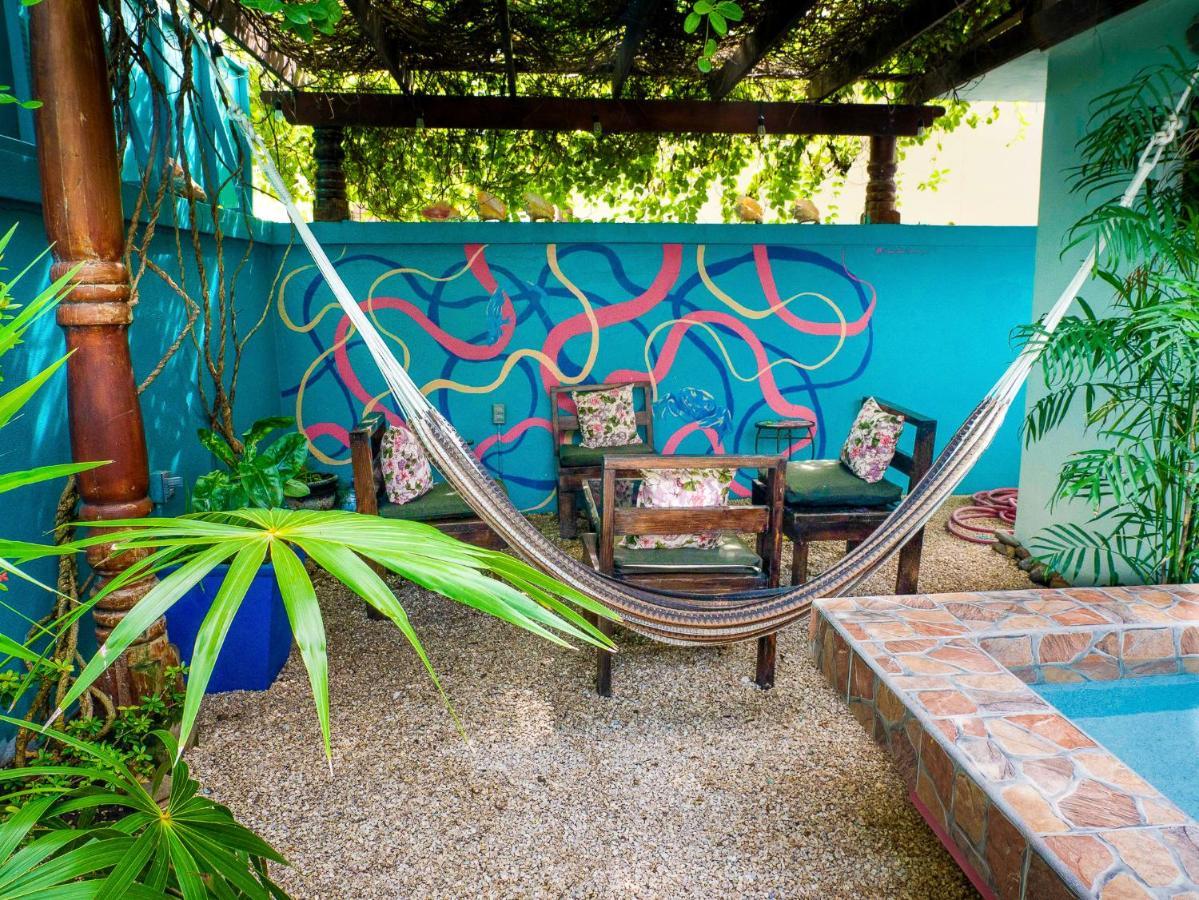 Drift Inn San Pedro Сан Педро Екстериор снимка