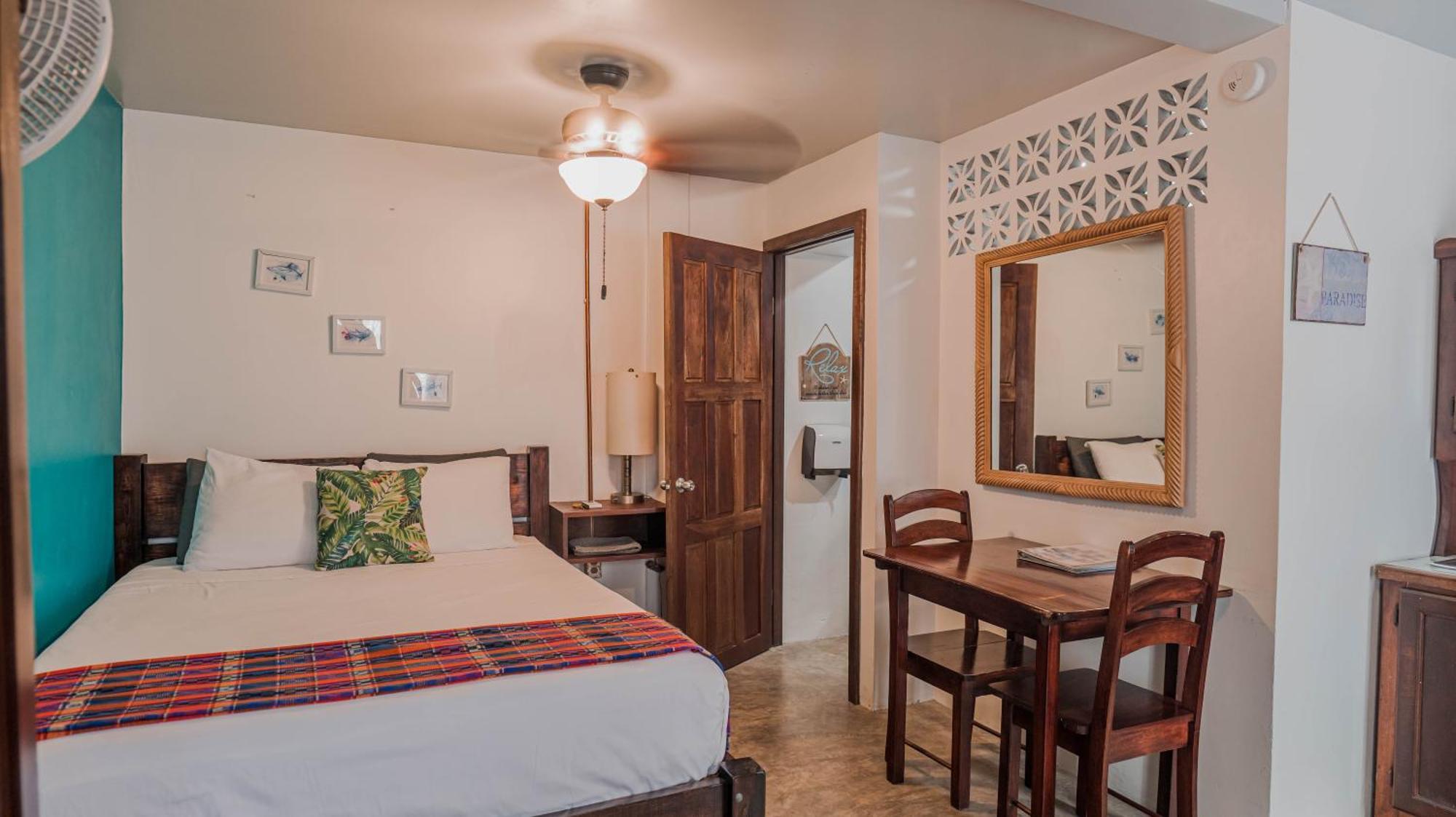 Drift Inn San Pedro Сан Педро Екстериор снимка
